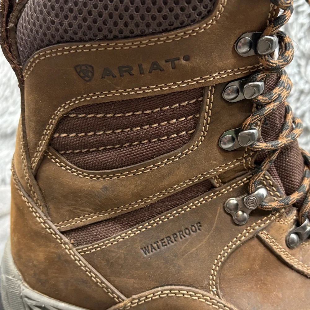 Ariat Boots Mens 9.5 Workhog Waterproof Trek 8 inch H2O Comp Toe Boot Brown